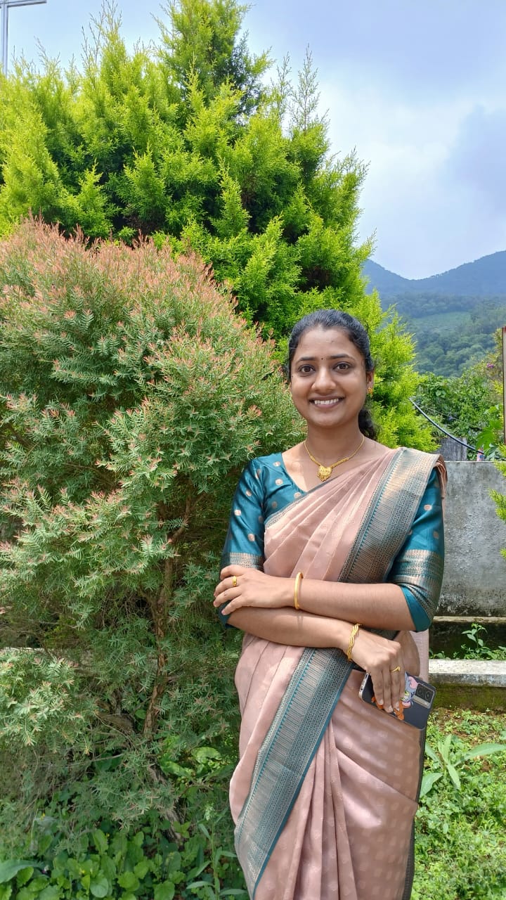 Mg University Rank Holder Ansu Tomy